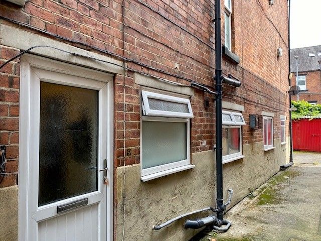 Property photo 2 of 8