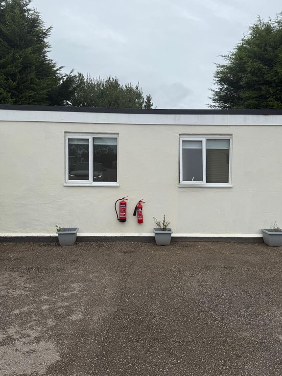Property photo 1 of 4