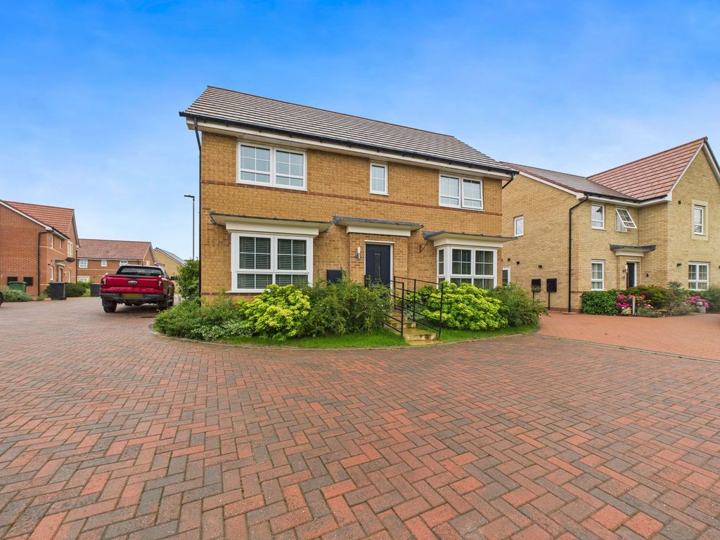 Property photo 1 of 24