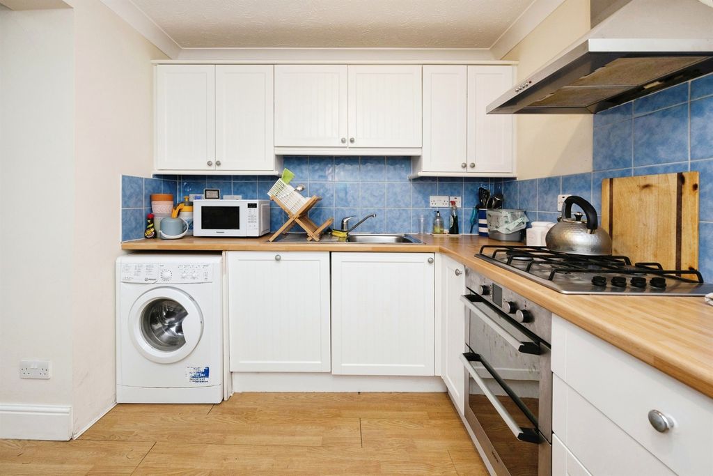 Property photo 3 of 15 Image