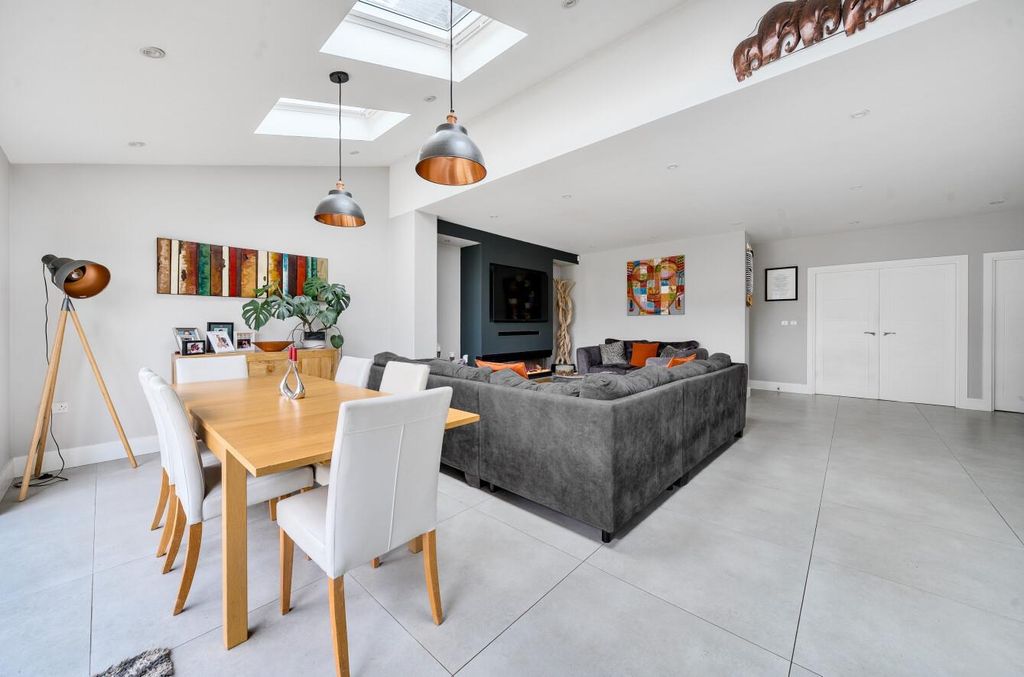 Property photo 3 of 31 1410250 (31).Jpg