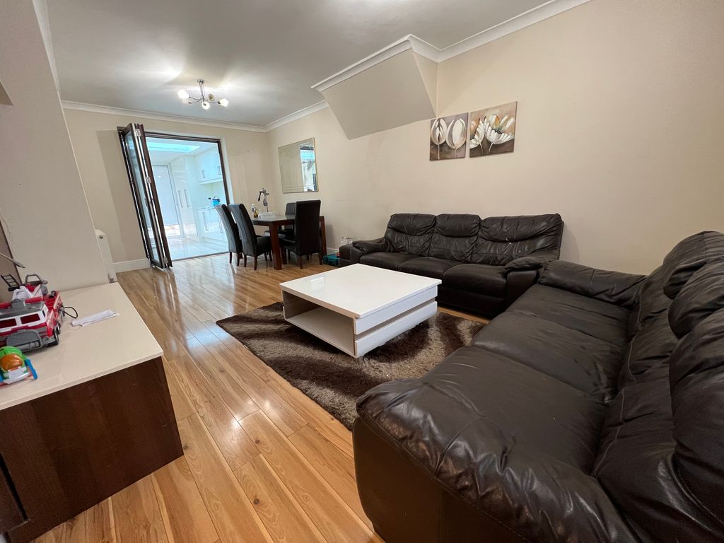 Property photo 2 of 10 Img_3308_11_Original