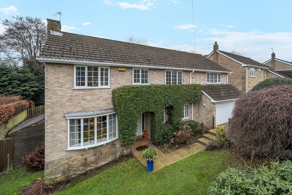 Property photo 1 of 23