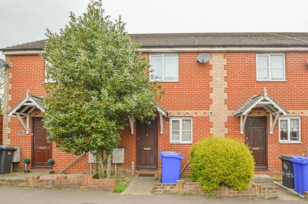 Property photo 1 of 4