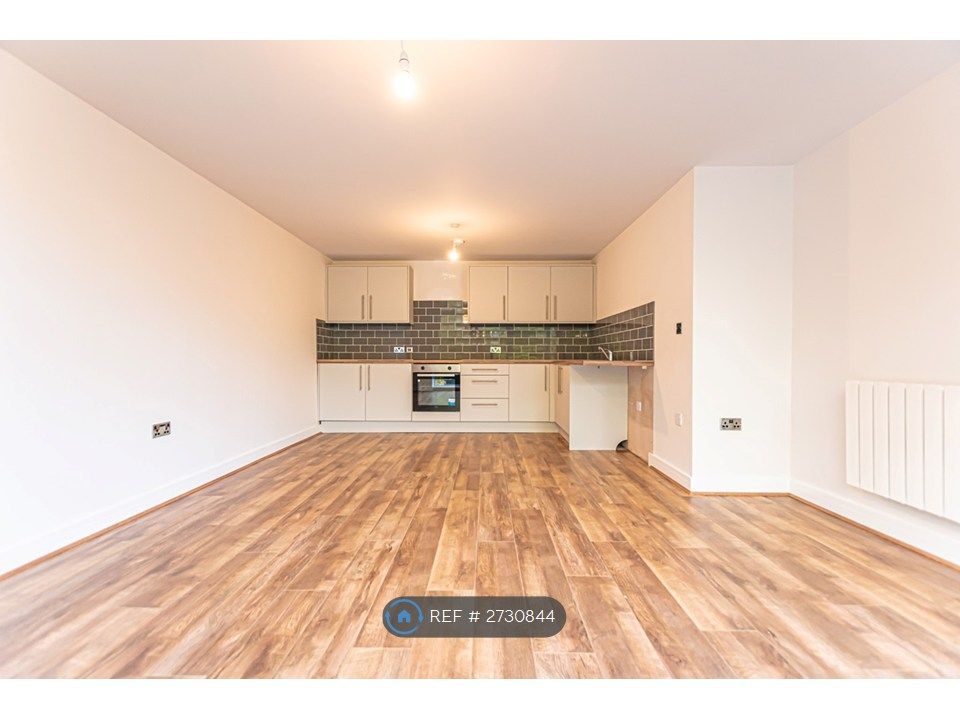 Property photo 1 of 7 Kitchen Diner