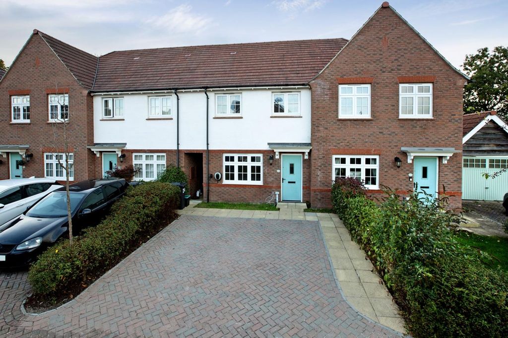 Property photo 1 of 18