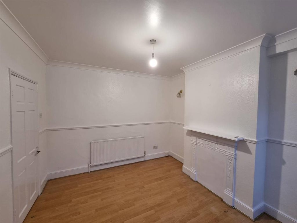 Property photo 3 of 10 Signal-2026-01-14-134058_009.Jpeg