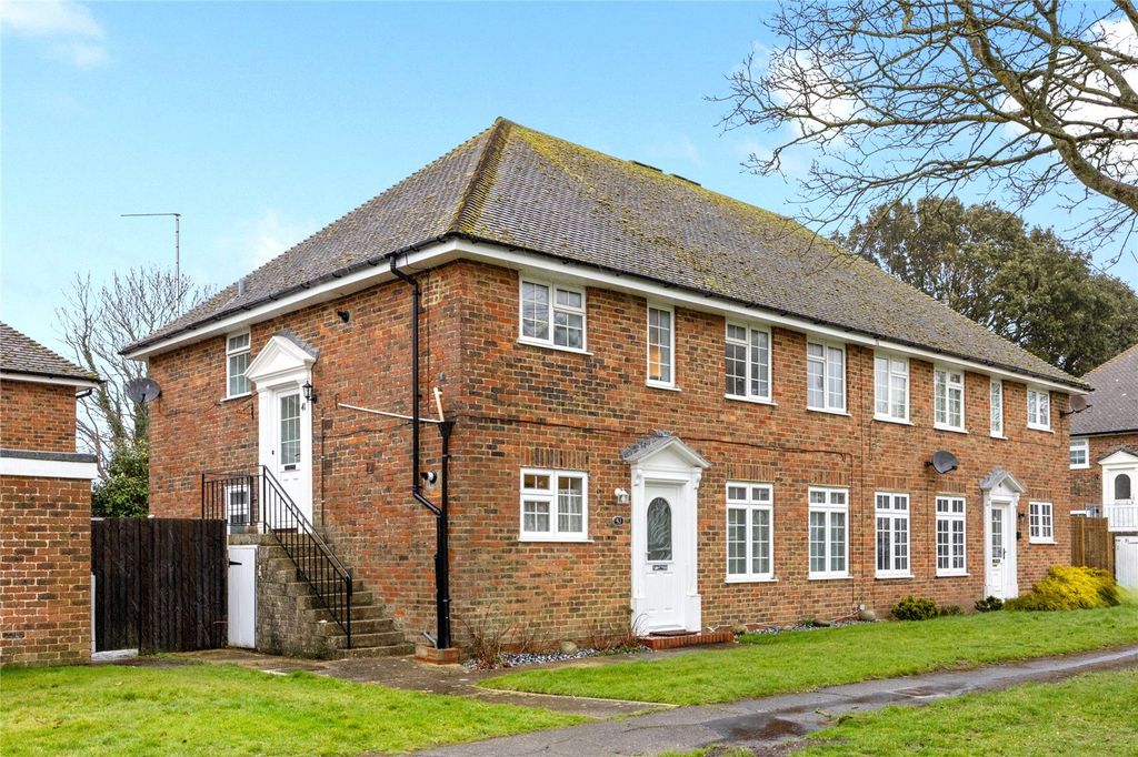 Property photo 1 of 22 Picture No. 28