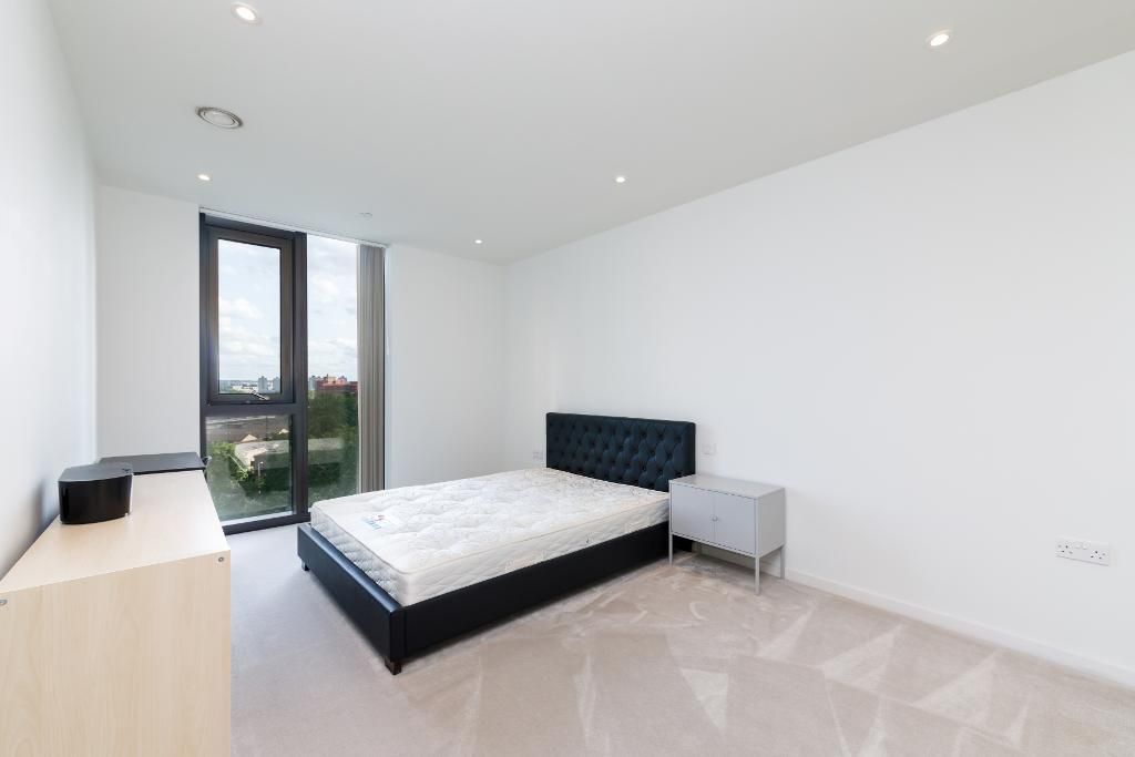 Property photo 3 of 10 Photo 3