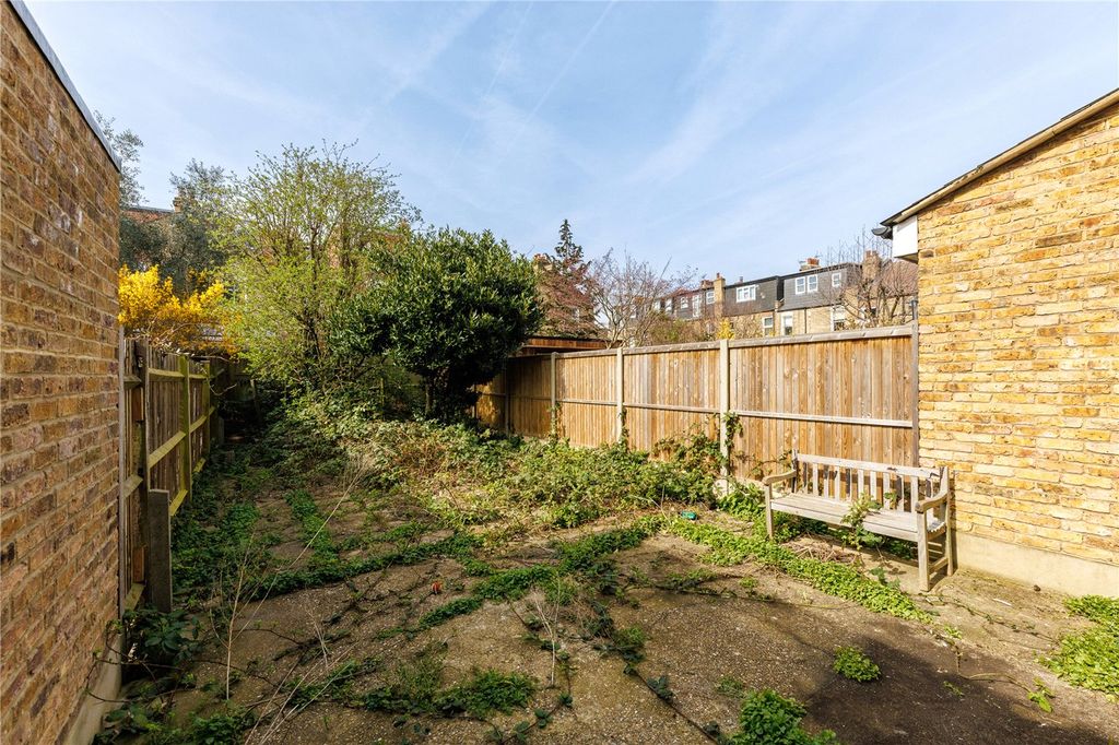 Property photo 2 of 3 Picture No. 03