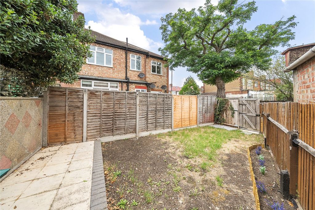 Property photo 3 of 13 Picture No. 66