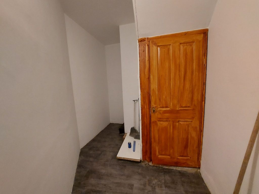 Property photo 3 of 9 Photograph 18