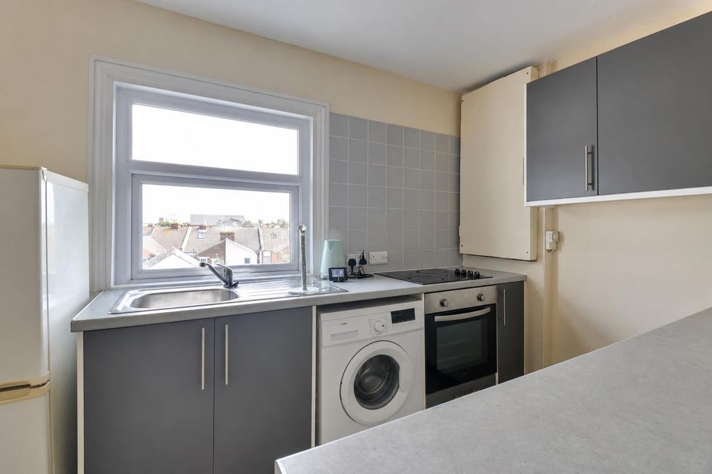 Property photo 1 of 9 B50841C6-C9F8-48Cb-8Eec-F5375621505A.Png