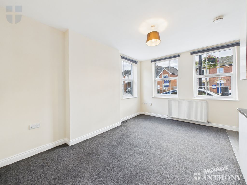 Property photo 2 of 4 Cam03852G0-Pr0459-Still001