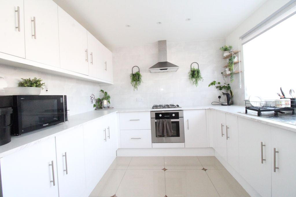 Property photo 2 of 10 Img_6676