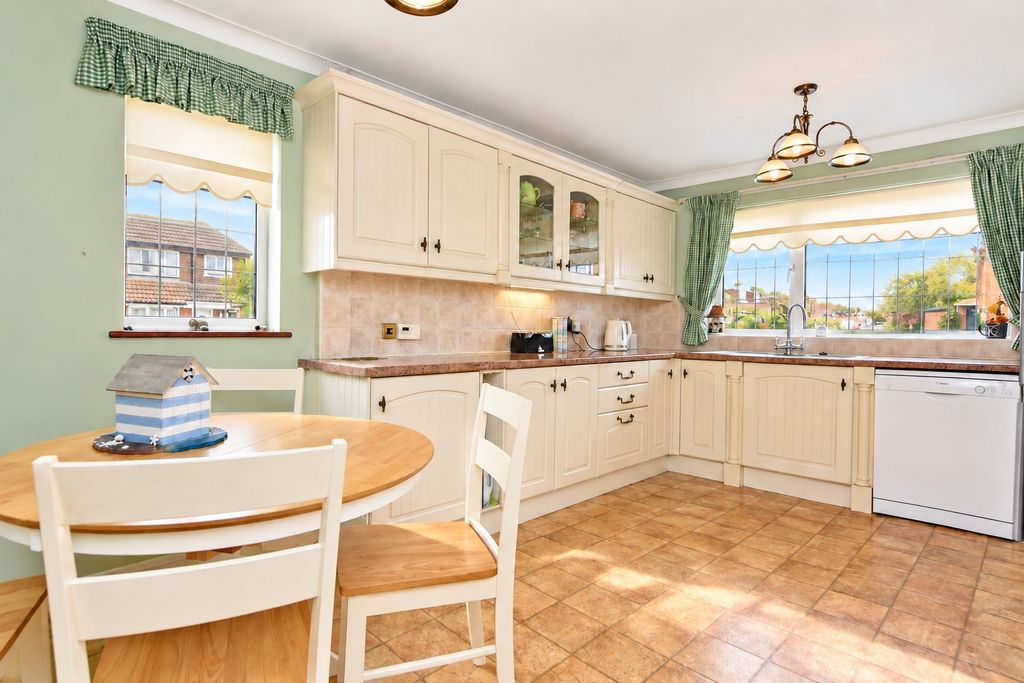 Property photo 2 of 39 Picture No. 47