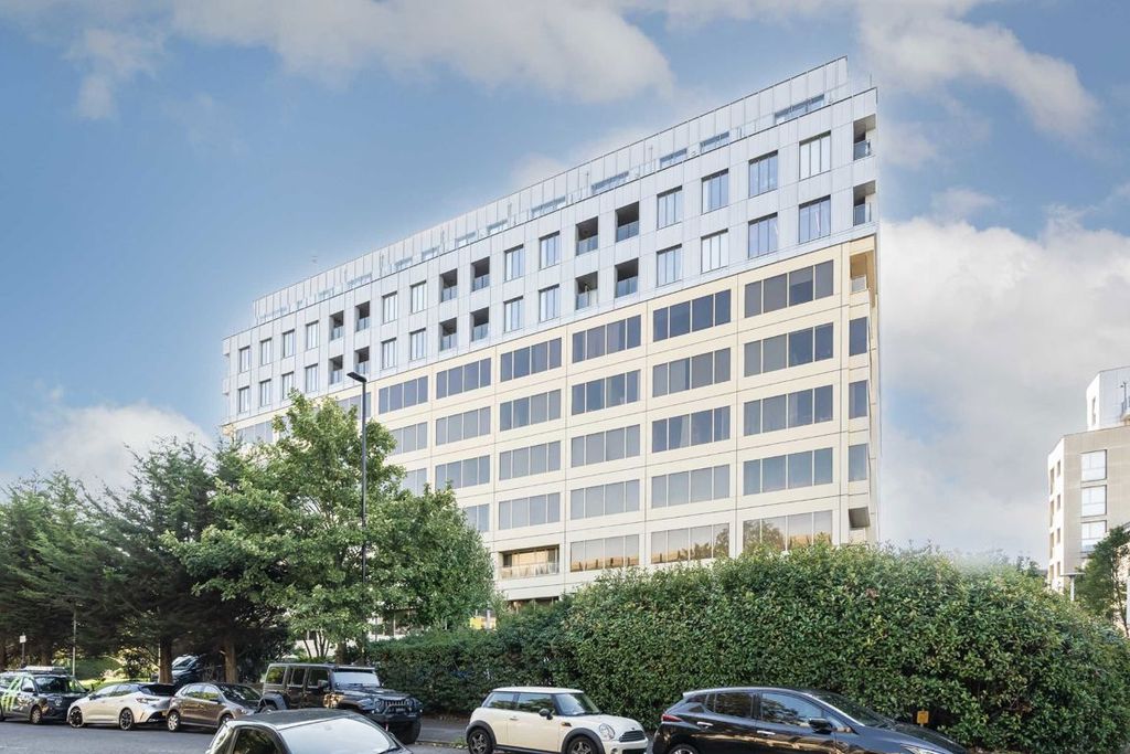 Property photo 1 of 5