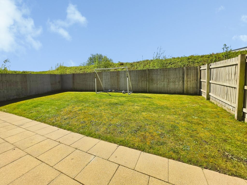 Property photo 2 of 27 Pbox-Img.Jpg