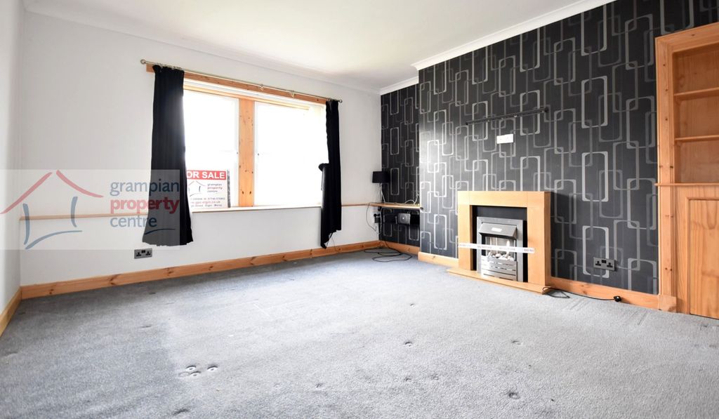 Property photo 1 of 13 Lounge 2 .Jpg