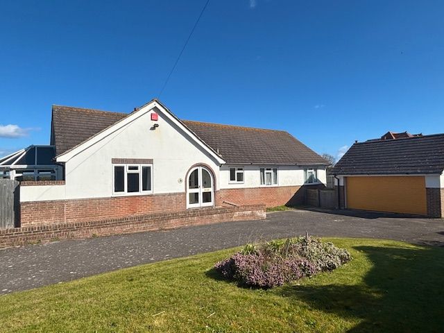 Property photo 1 of 18 Front