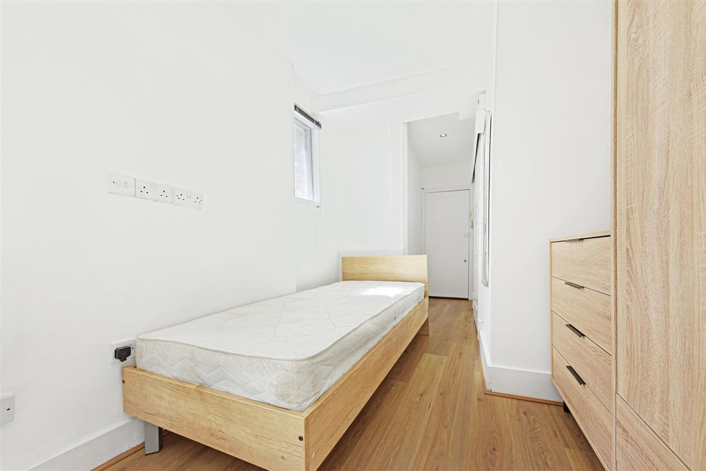 Property photo 3 of 8 _Dsc7683 (Amend).Jpg