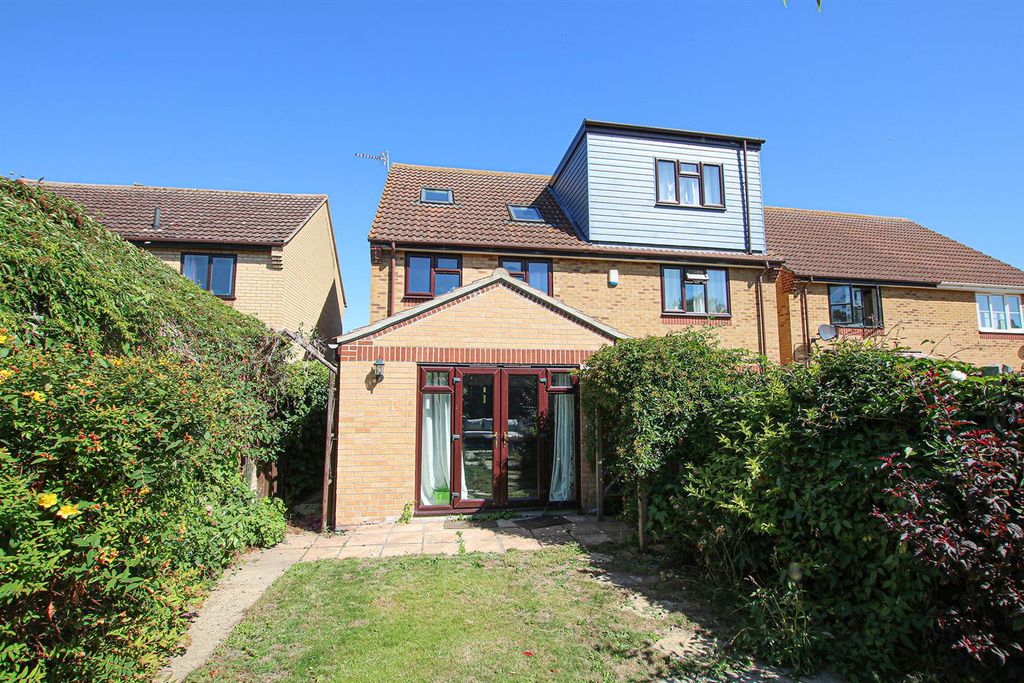 Property photo 1 of 15 Img_1055Back.Jpg