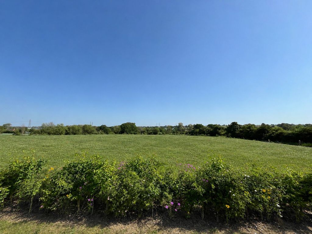 Property photo 2 of 10 Country Park Views
