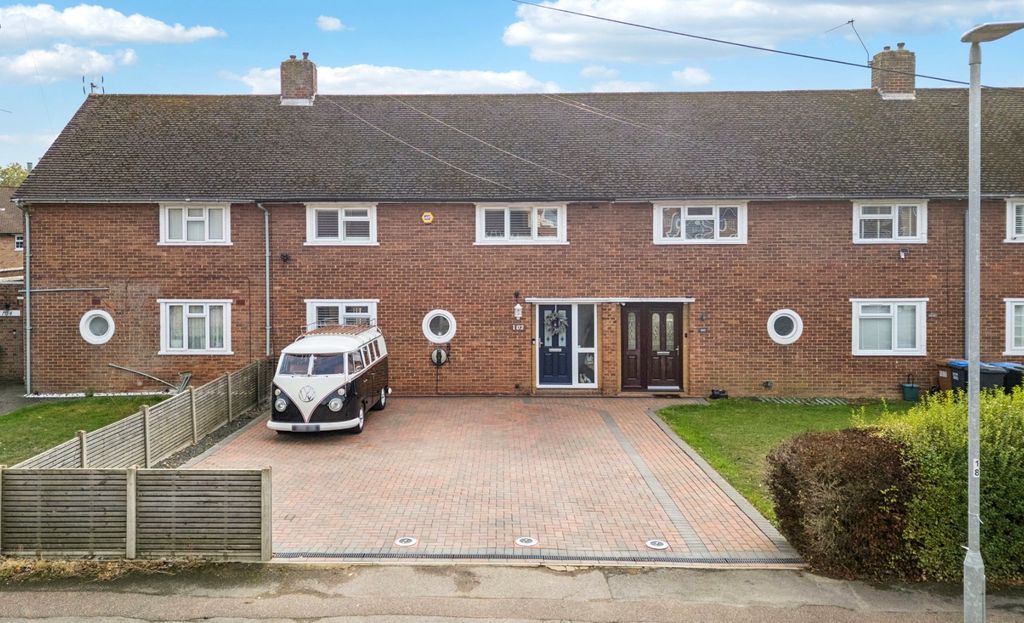 Property photo 2 of 26 5899855