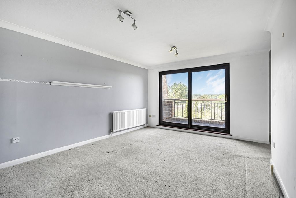 Property photo 2 of 17 23_86712