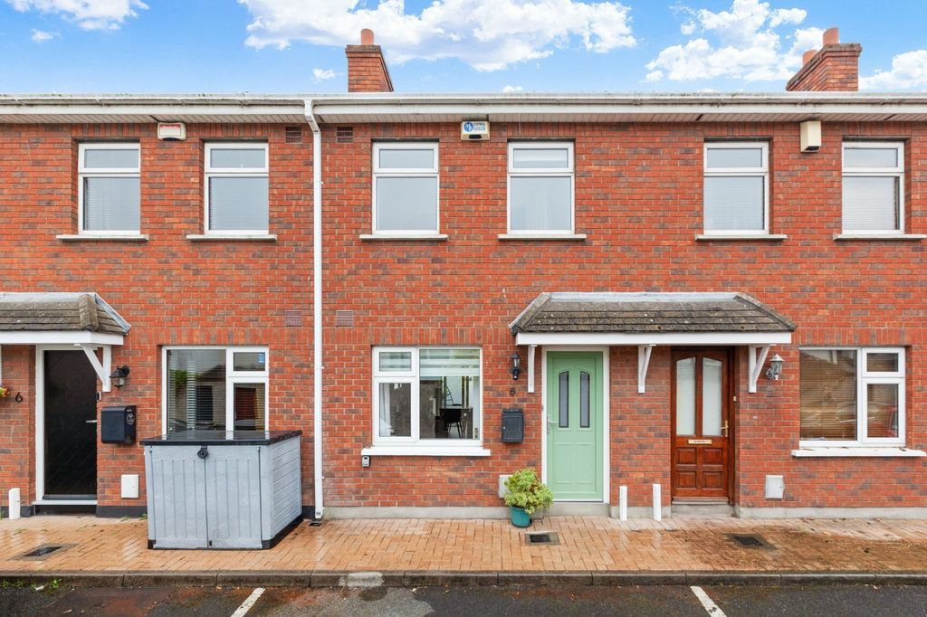 Property photo 1 of 18 Picture No. 12