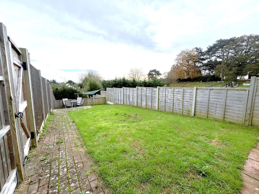 Property photo 3 of 20