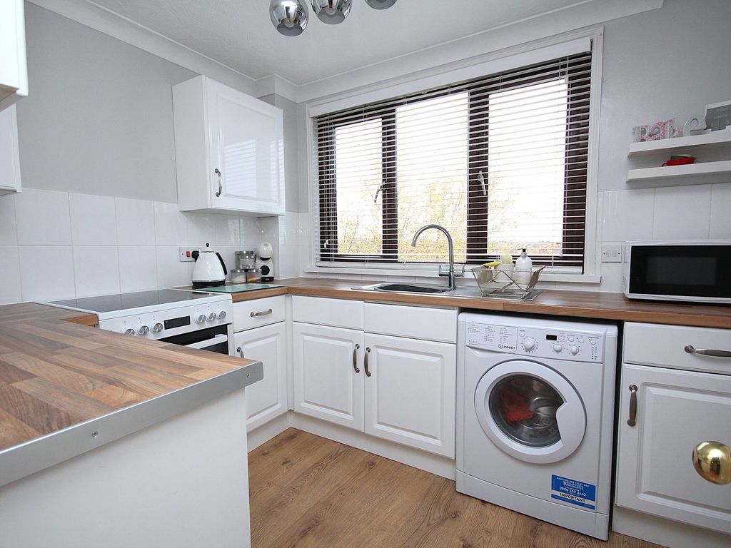 Property photo 3 of 16