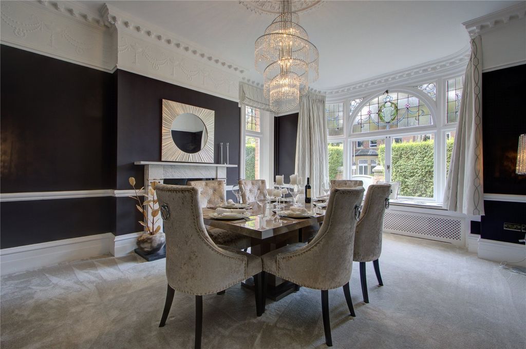 Property photo 2 of 42 Dining Room