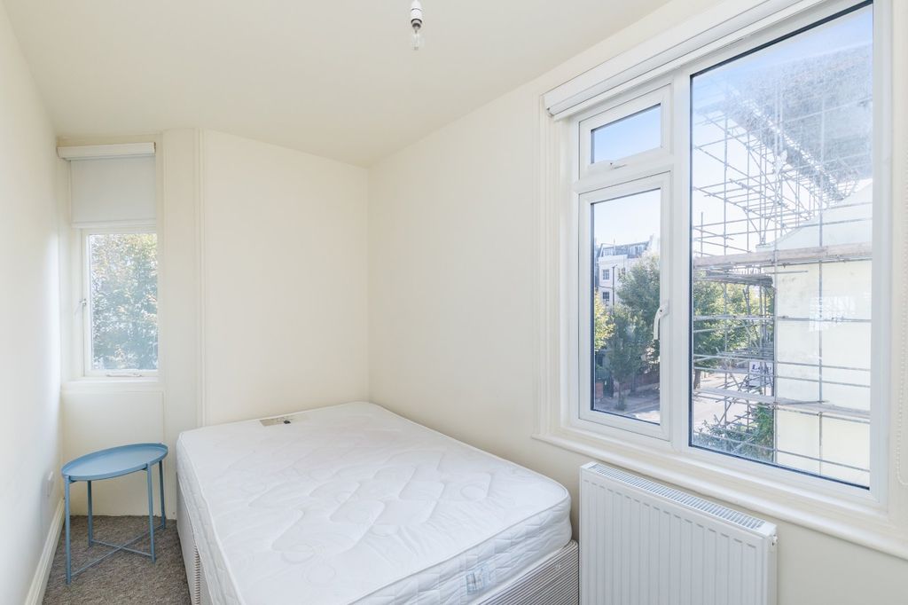 Additional image 9 of 5 bed shared accommodation to rentMontpelier Place, Brighton BN1