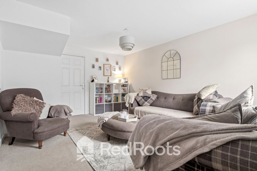 Property photo 3 of 22 4662785