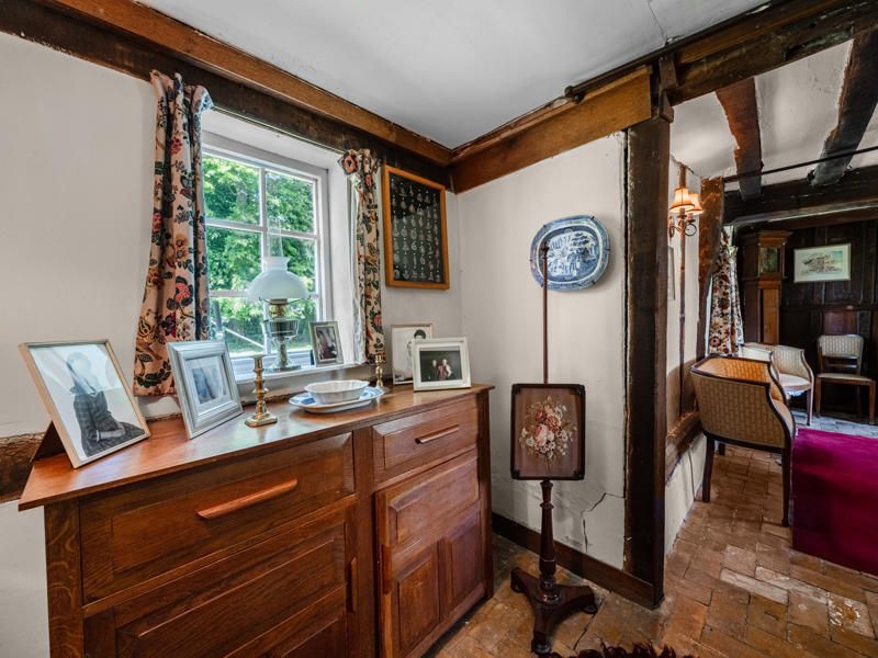 Property photo 3 of 24 Hill Farmhouse Grundisburgh--16-800x600