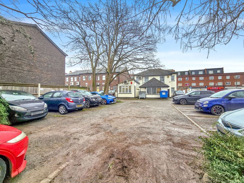 Property photo 3 of 3
