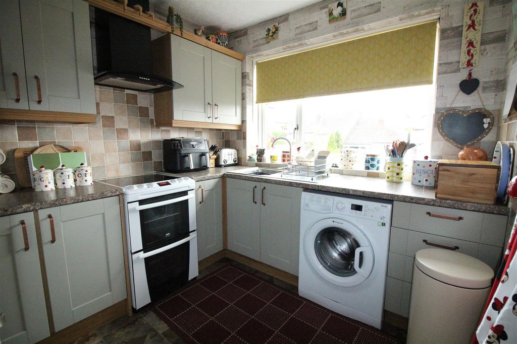 Property photo 3 of 16 Img_1240.Jpg