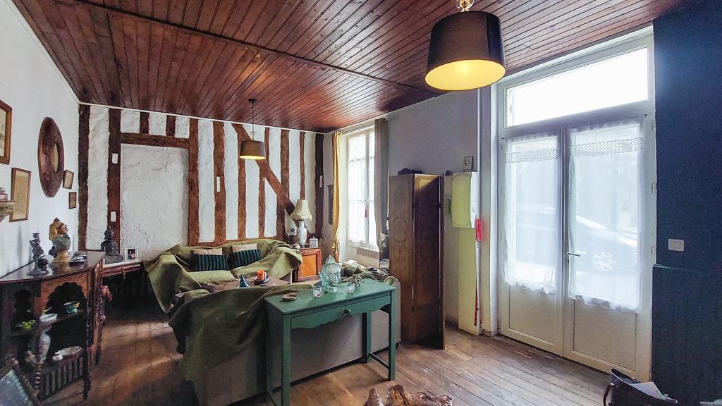 Property photo 2 of 15