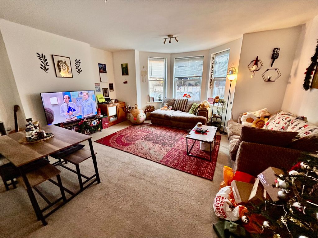 Property photo 3 of 11