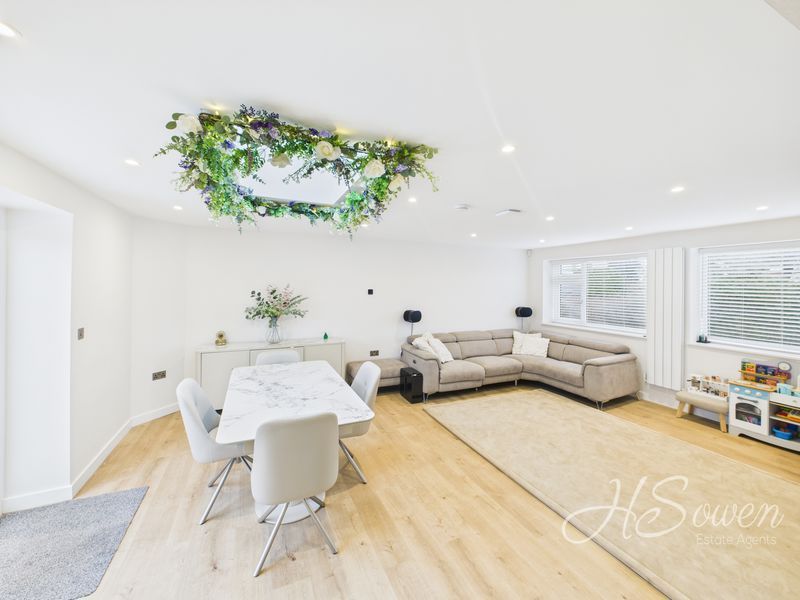 Property photo 2 of 21 Photo 1