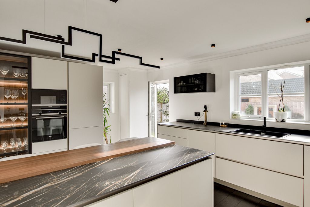 Property photo 2 of 34 Dsc_0016-Dsc_0018