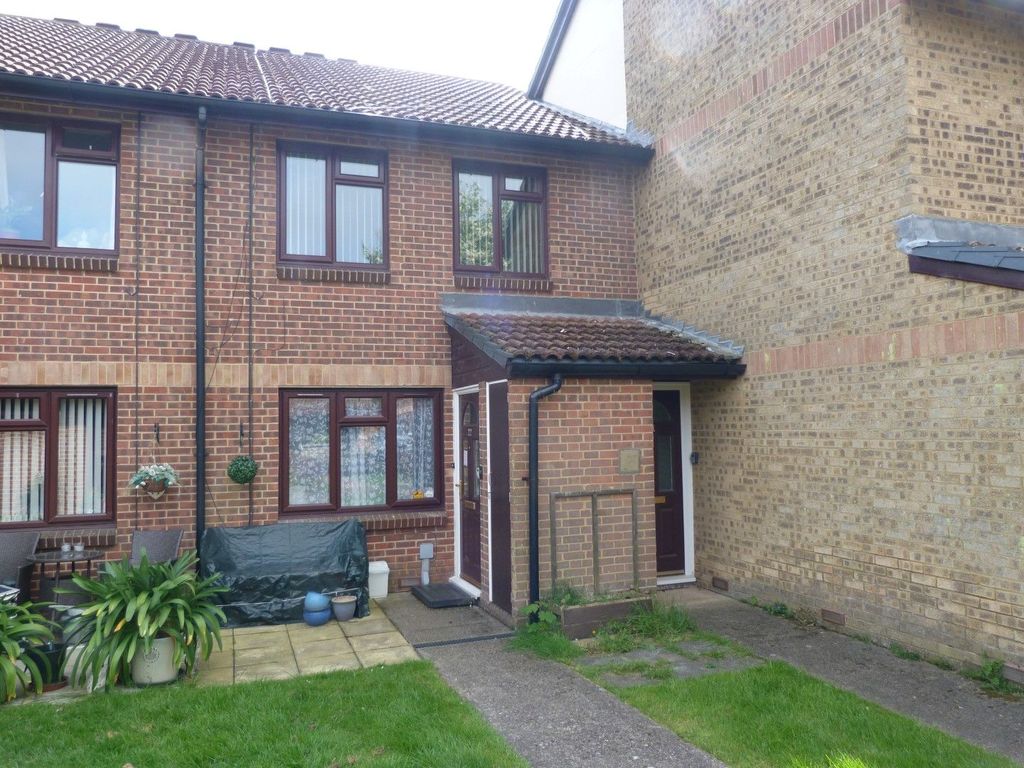 Property photo 1 of 8 Photograph 1