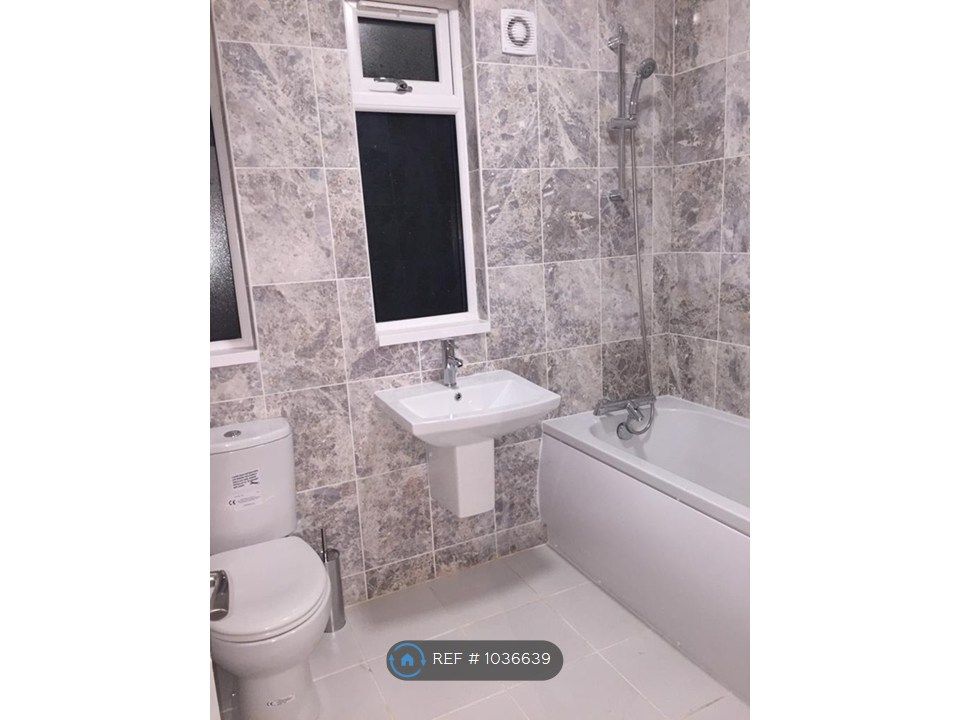 Property photo 3 of 3