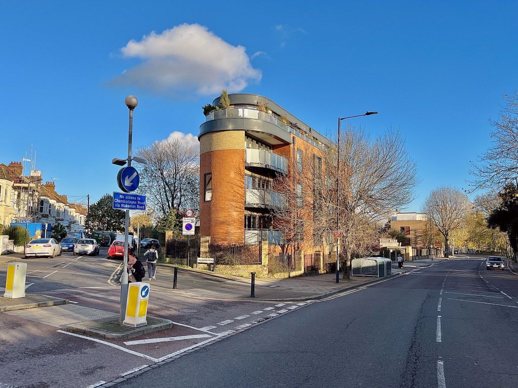 Property photo 2 of 2