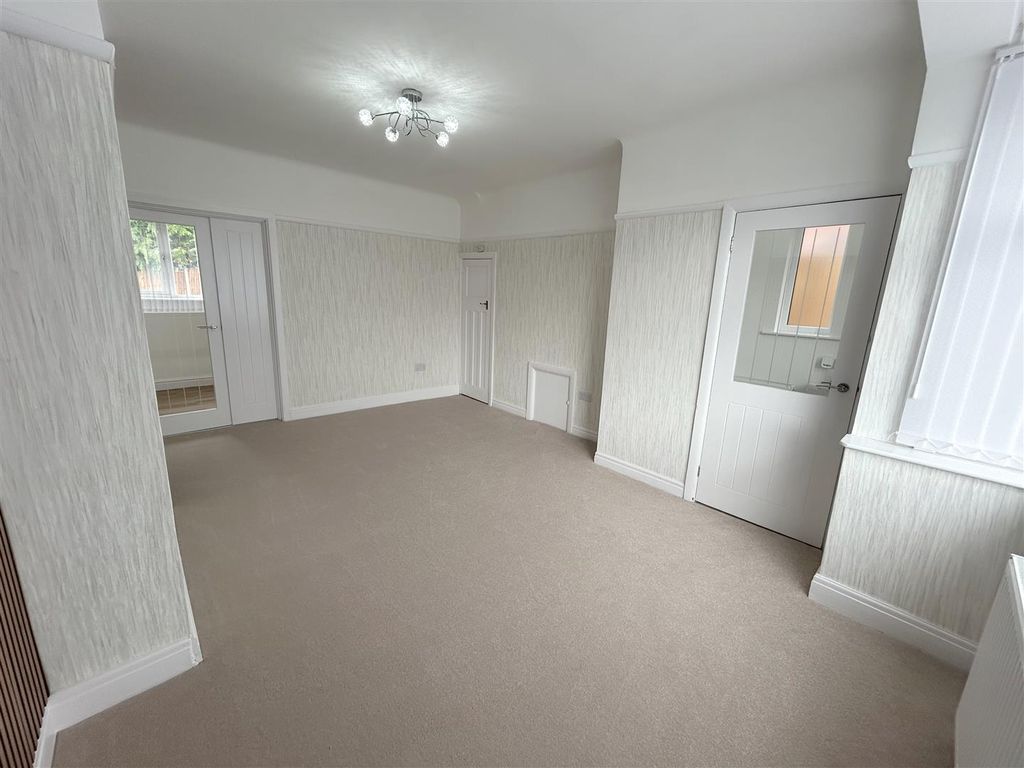 Property photo 2 of 20 2