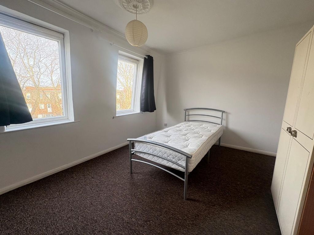 Property photo 3 of 10 7.Jpg