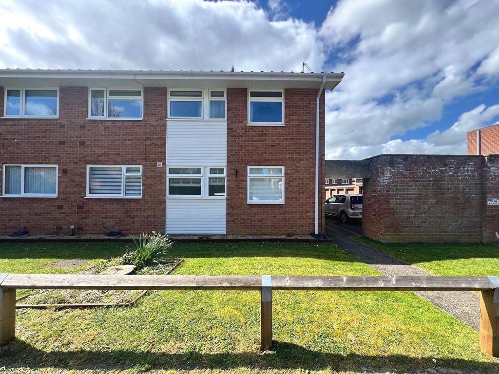 Property photo 1 of 10