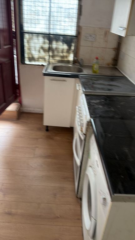 Property photo 3 of 4 Gallery