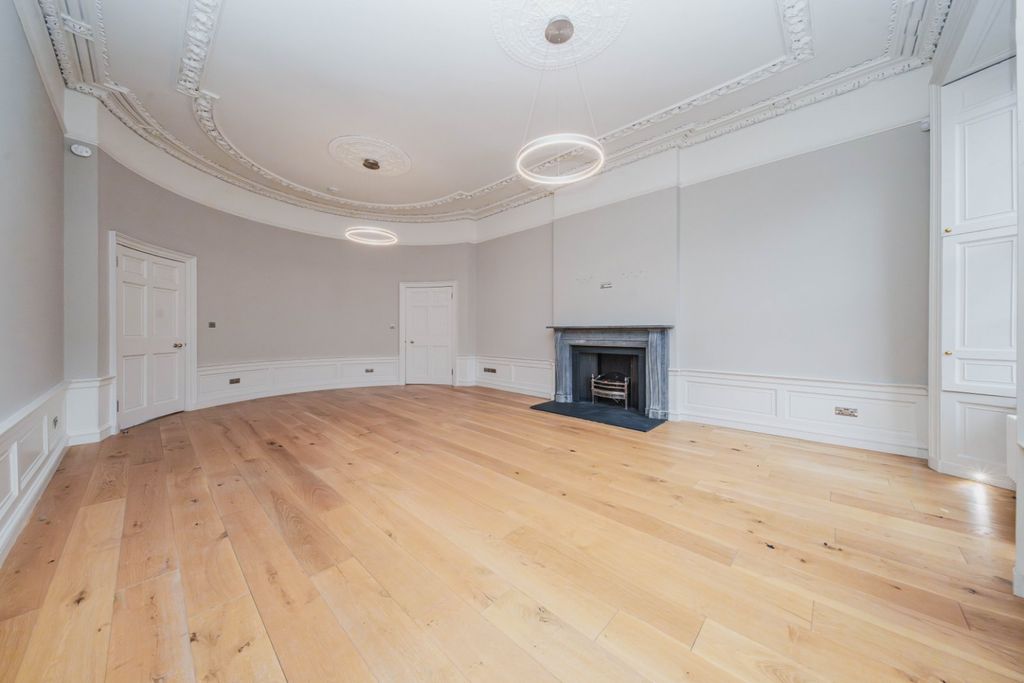 Property photo 3 of 50 Photo 3